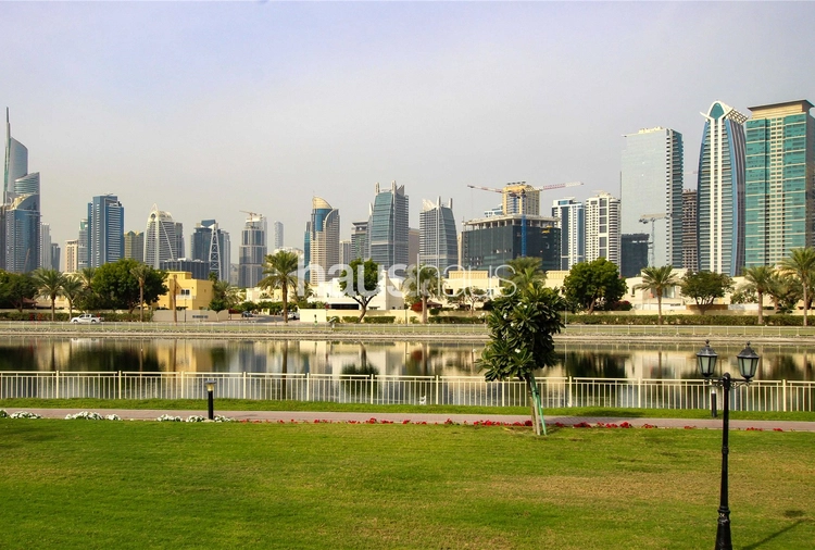 5 bedroom villa for sale - haus & haus