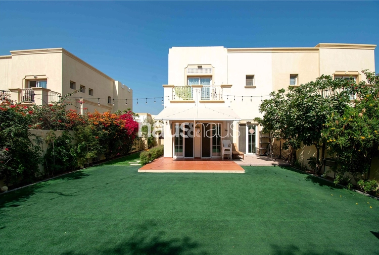 3 bedroom villa for sale - haus & haus