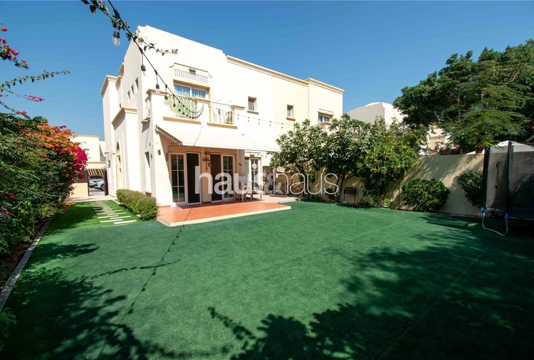 3 bedroom villa for sale - haus & haus