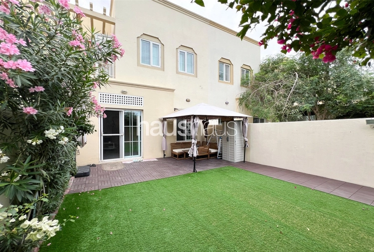 2 bedroom villa for sale - haus & haus