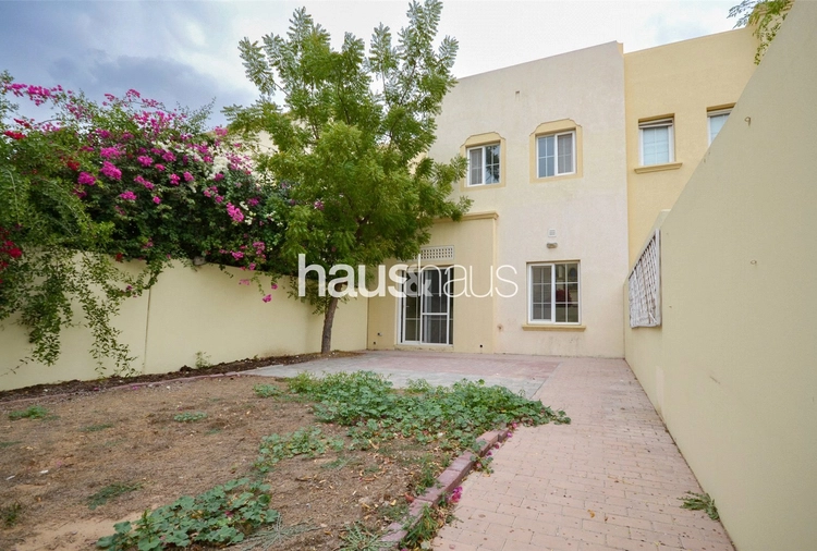 2 bedroom villa for sale - haus & haus