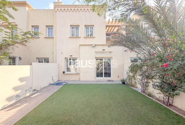 2 bedroom villa for sale - haus & haus