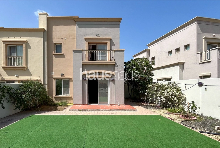 3 bedroom villa for sale - haus & haus