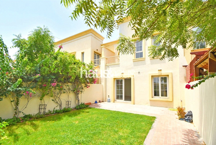 2 bedroom villa for sale - haus & haus