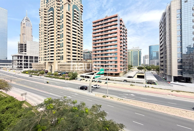 3 bedroom apartment for sale - haus & haus