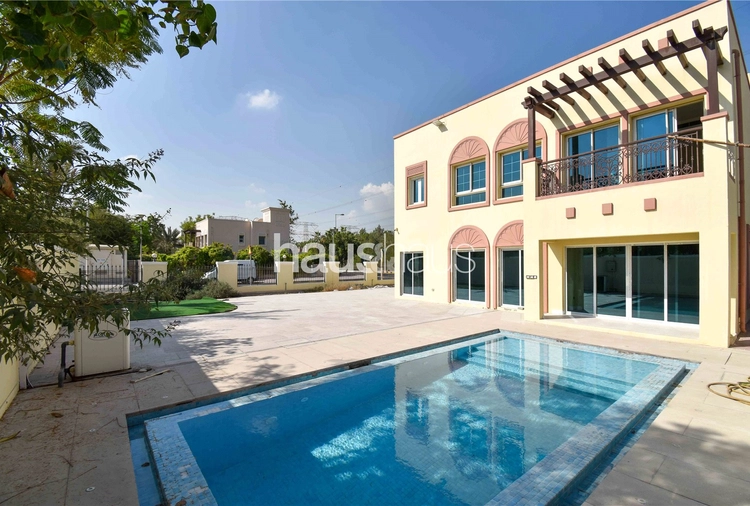 5 bedroom villa for sale - haus & haus