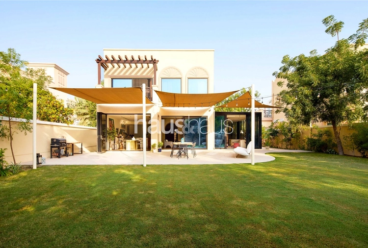 2 bedroom villa for sale - haus & haus