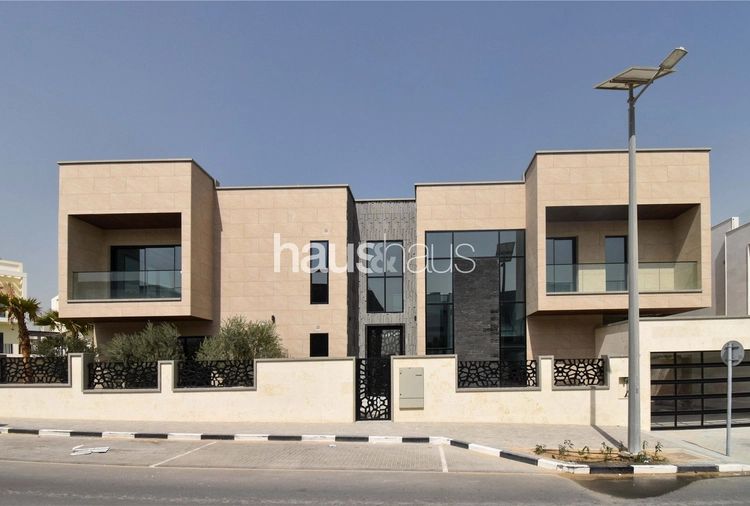 5 bedroom villa for sale - haus & haus