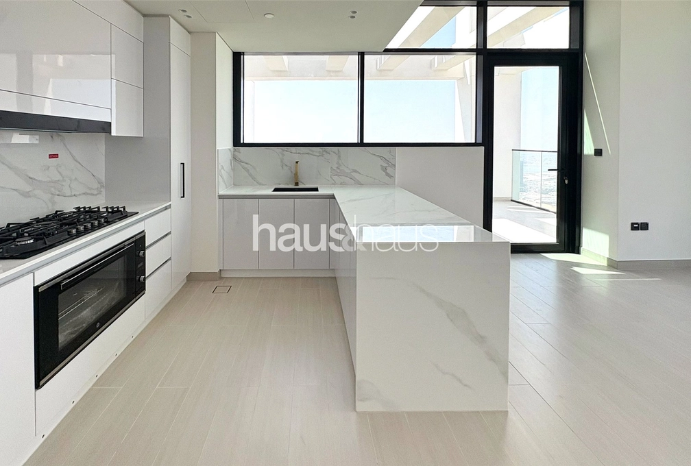 mobile-banner - Haus and Haus