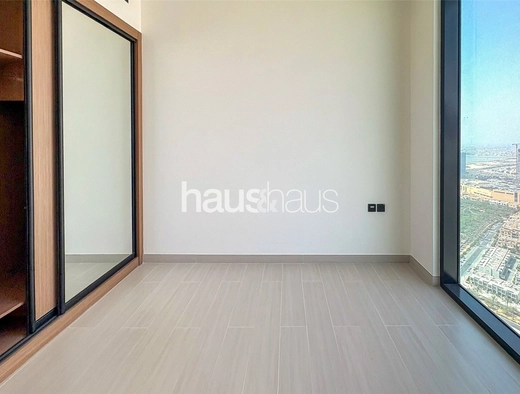 mobile-banner - Haus and Haus