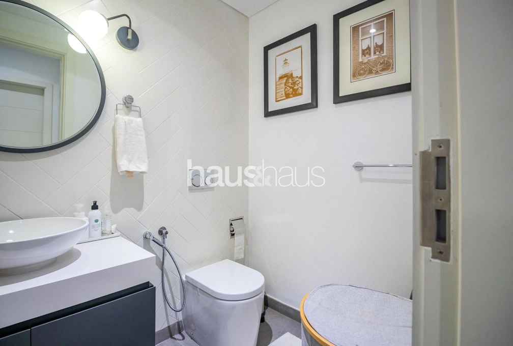 1 bedroom apartment for sale - haus & haus