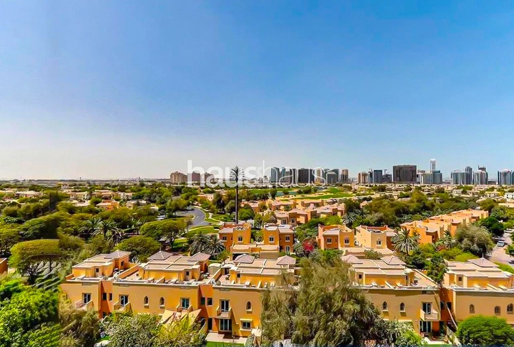 2 bedroom apartment for sale - haus & haus