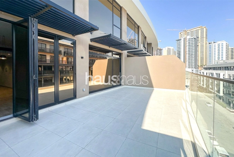 1 bedroom apartment for sale - haus & haus