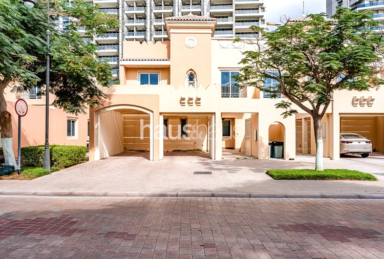 4 bedroom townhouse for sale - haus & haus