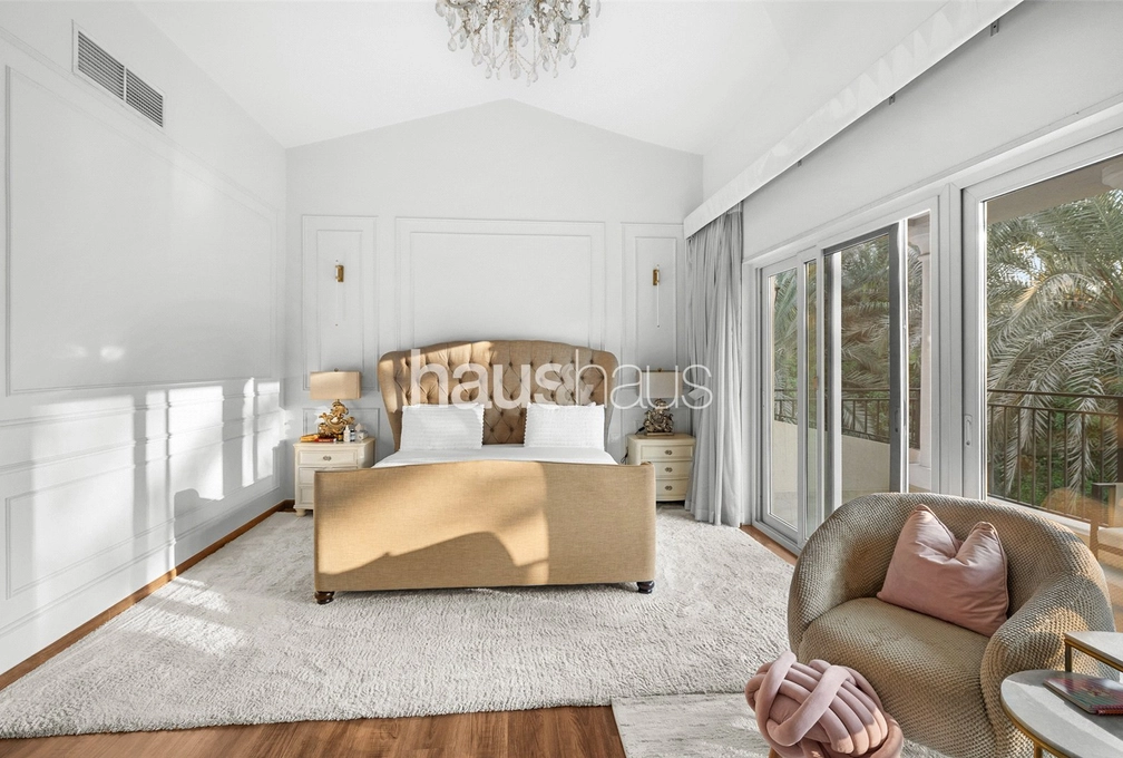 5 bedroom villa for sale - haus & haus