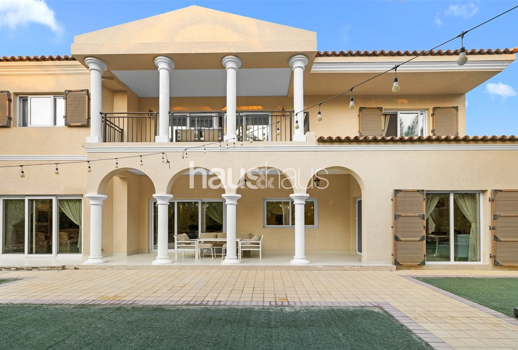 5 bedroom villa for sale - haus & haus