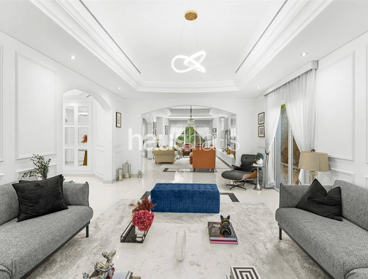 5 bedroom villa for sale - haus & haus