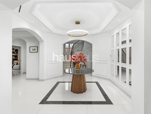 5 bedroom villa for sale - haus & haus