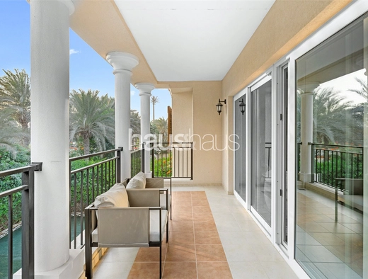 5 bedroom villa for sale - haus & haus