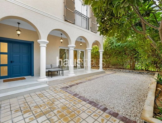 5 bedroom villa for sale - haus & haus