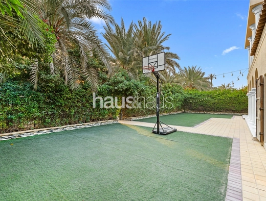 5 bedroom villa for sale - haus & haus