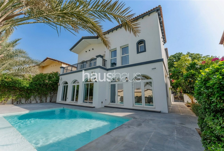 4 bedroom villa for sale - haus & haus