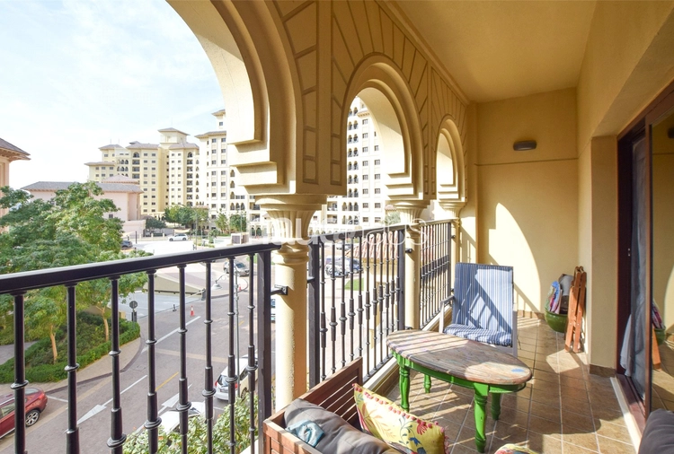 3 bedroom apartment for sale - haus & haus