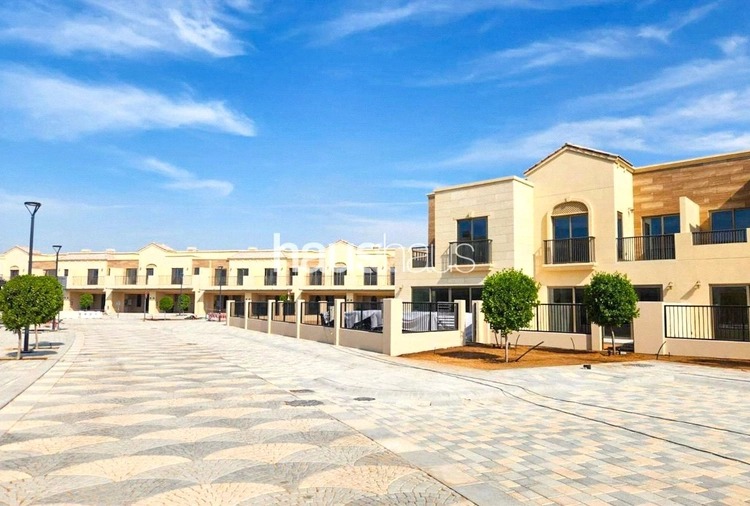 3 bedroom townhouse for sale - haus & haus