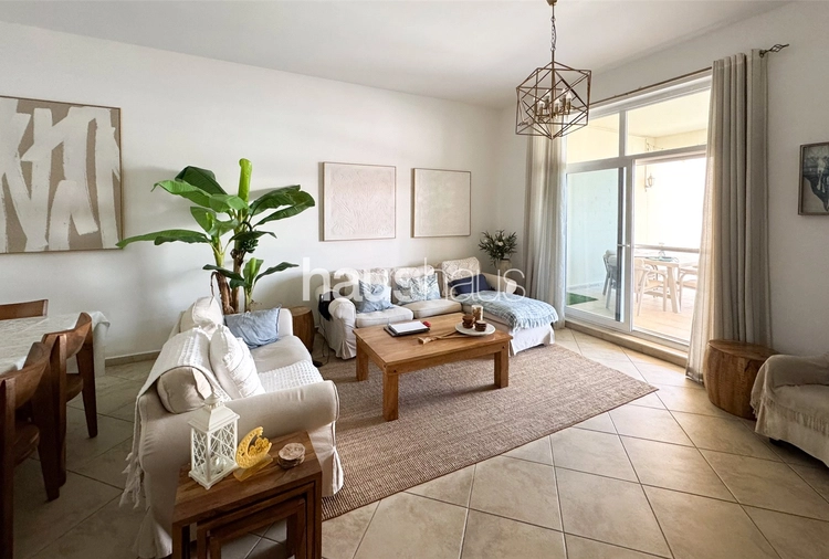 3 bedroom apartment for sale - haus & haus