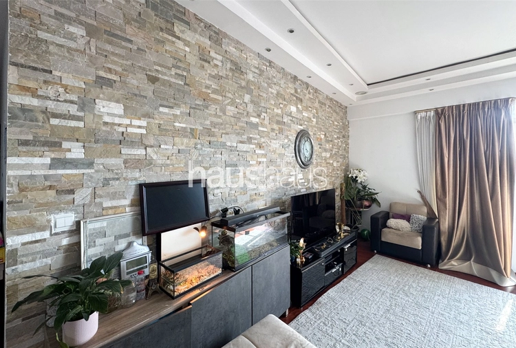 2 bedroom apartment for sale - haus & haus