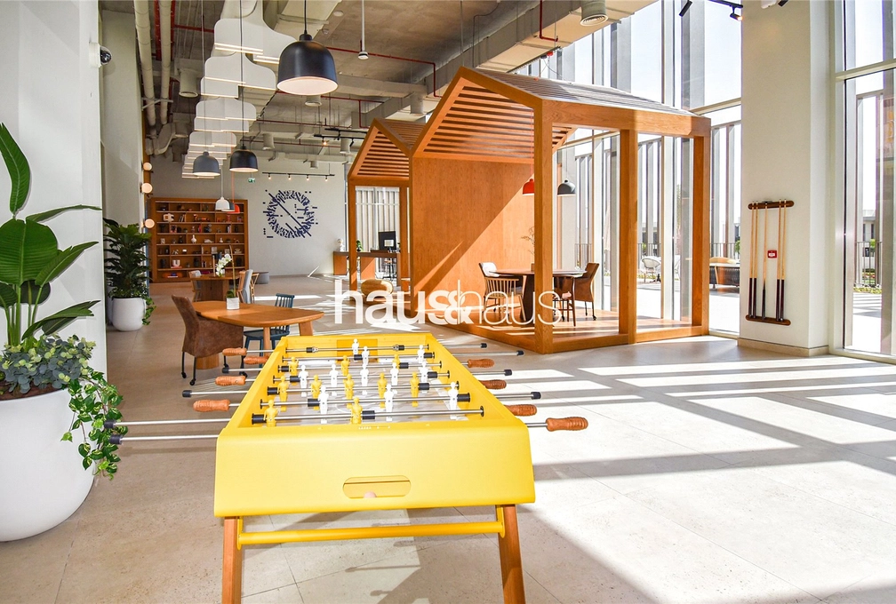 mobile-banner - Haus and Haus