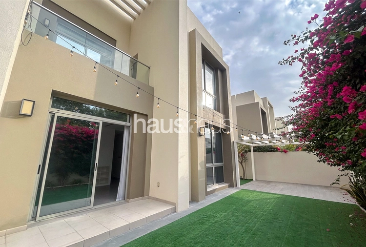 4 bedroom villa to rent - haus & haus