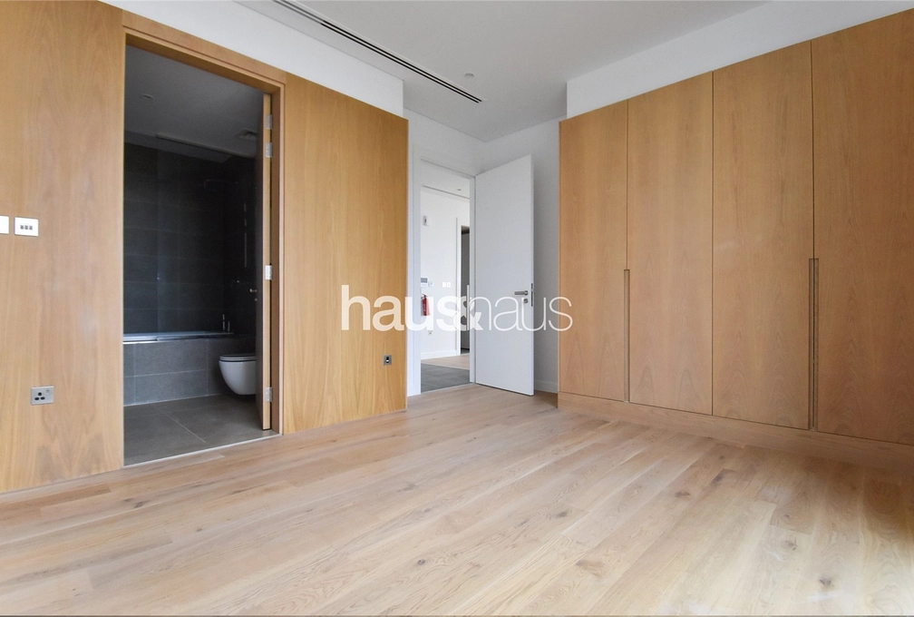 mobile-banner - Haus and Haus