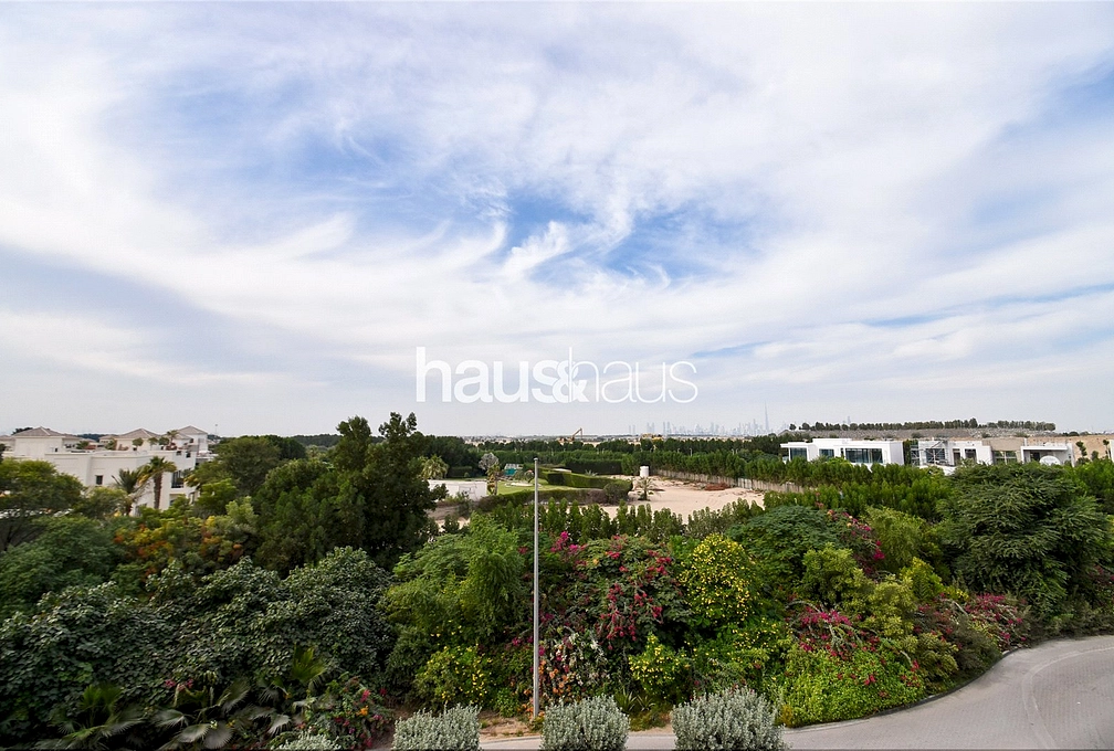 mobile-banner - Haus and Haus