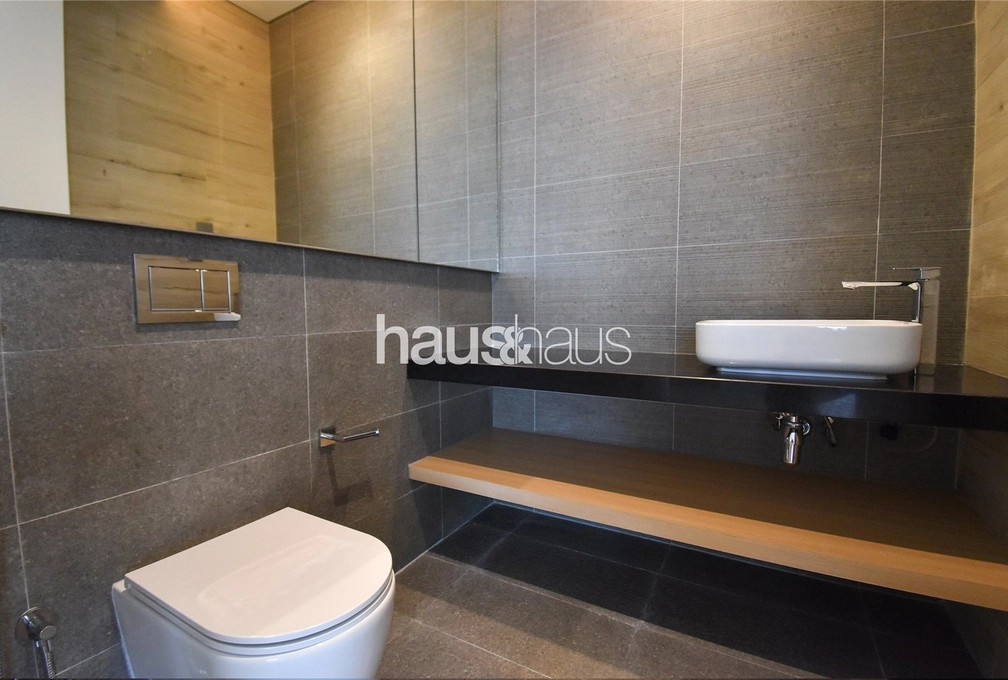 mobile-banner - Haus and Haus