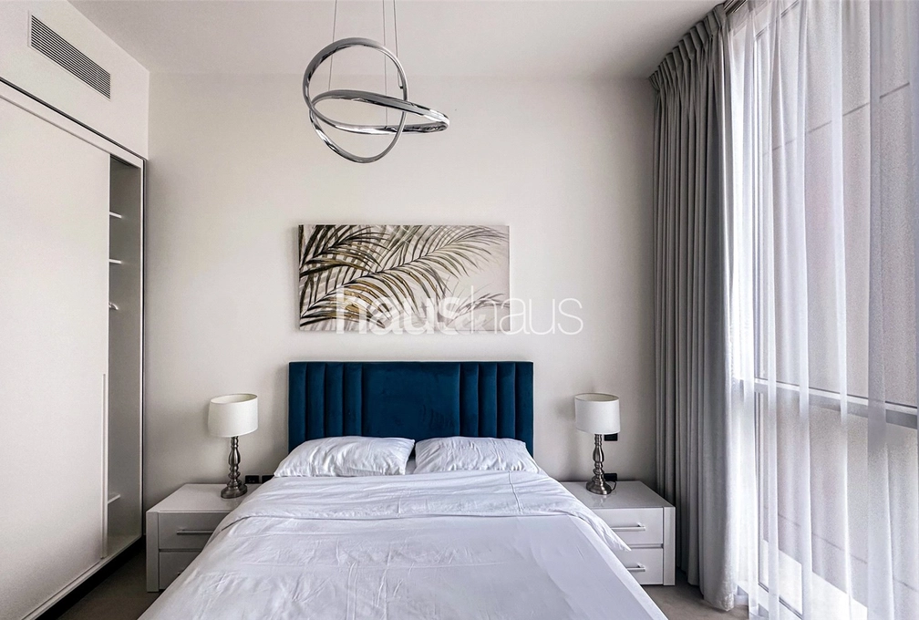 mobile-banner - Haus and Haus