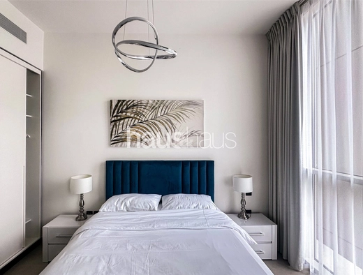 mobile-banner - Haus and Haus