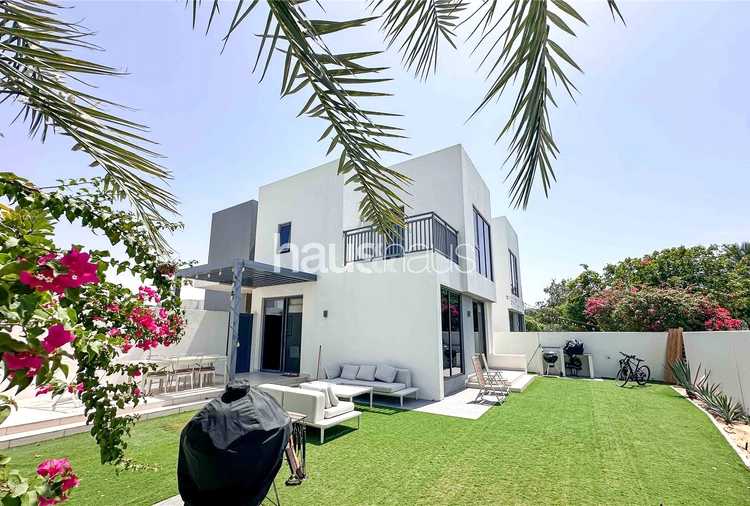 4 bedroom villa to rent - haus & haus
