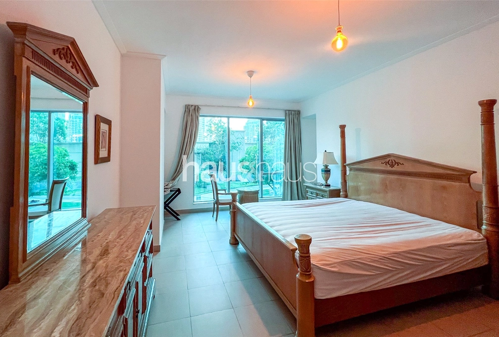 2 bedroom apartment to rent - haus & haus