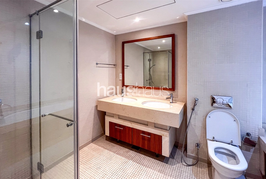 2 bedroom apartment to rent - haus & haus