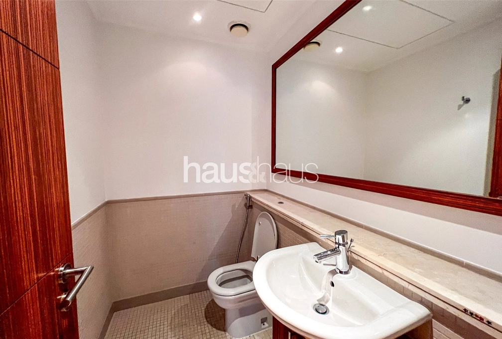 2 bedroom apartment to rent - haus & haus