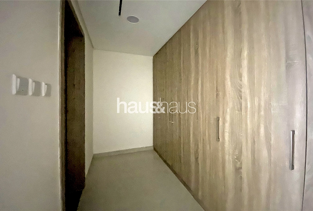 mobile-banner - Haus and Haus