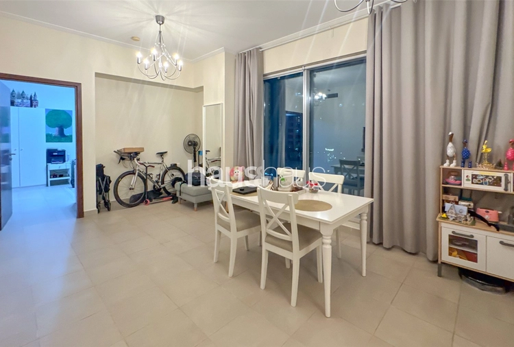 2 bedroom apartment to rent - haus & haus