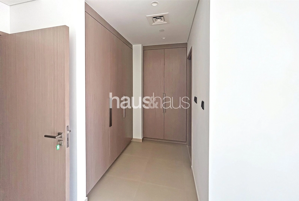 mobile-banner - Haus and Haus