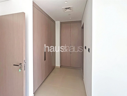 mobile-banner - Haus and Haus
