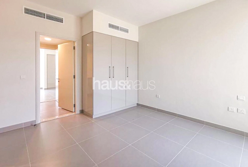 4 bedroom villa to rent - haus & haus