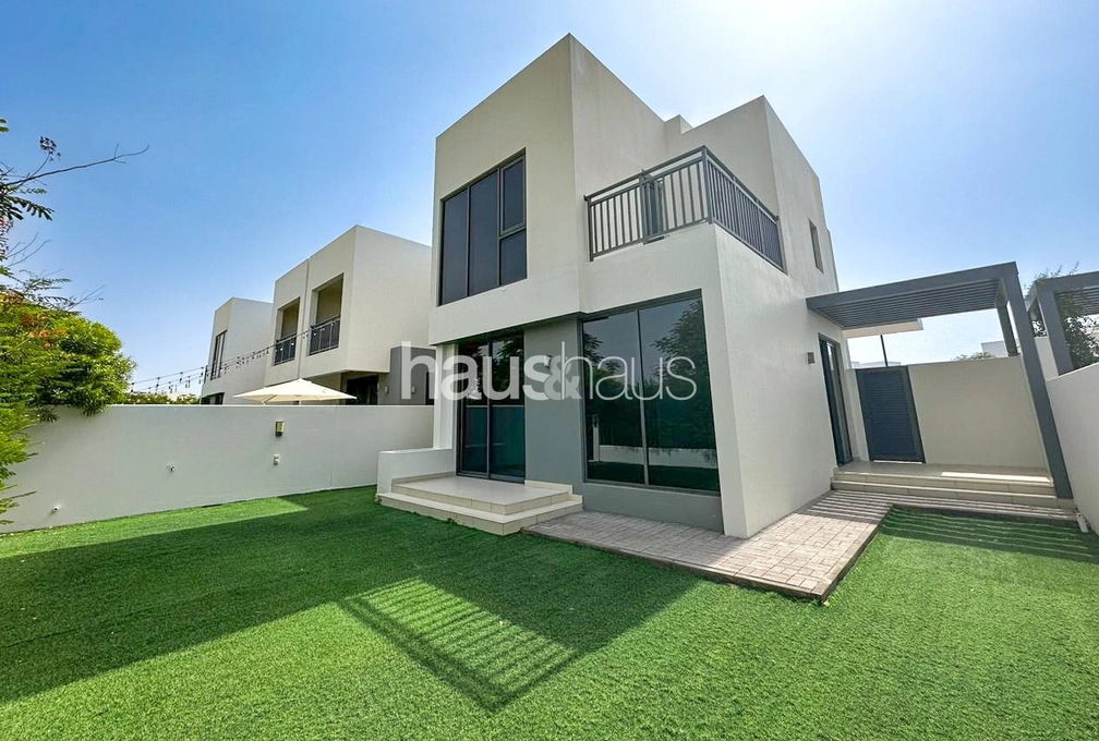 4 bedroom villa to rent - haus & haus