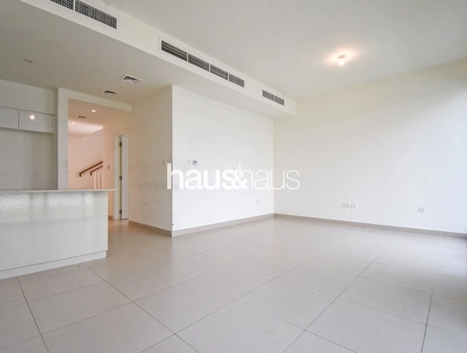 4 bedroom villa to rent - haus & haus