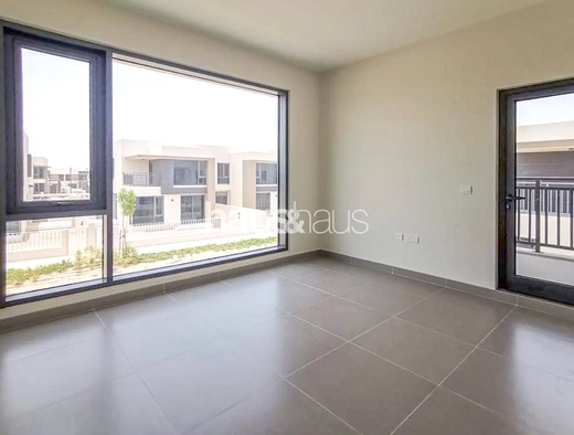 4 bedroom villa to rent - haus & haus