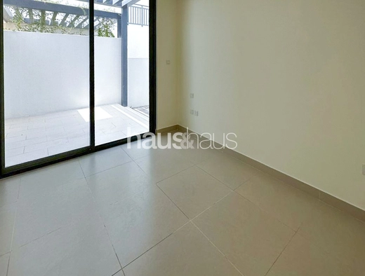 4 bedroom villa to rent - haus & haus